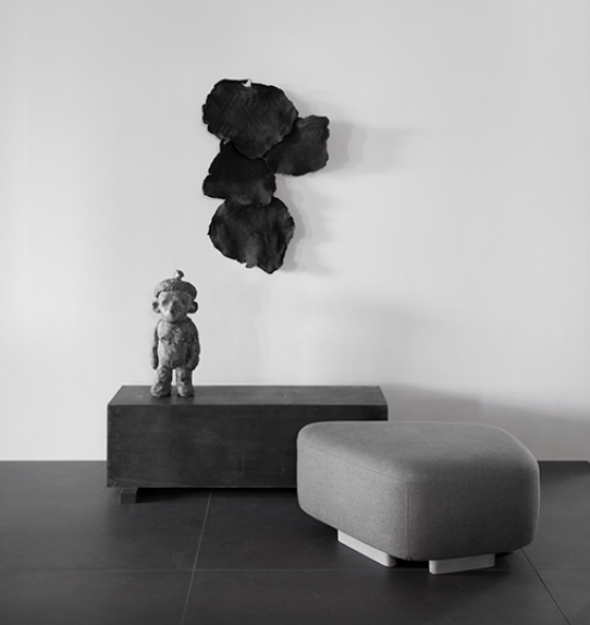 Ottomans & Poufs