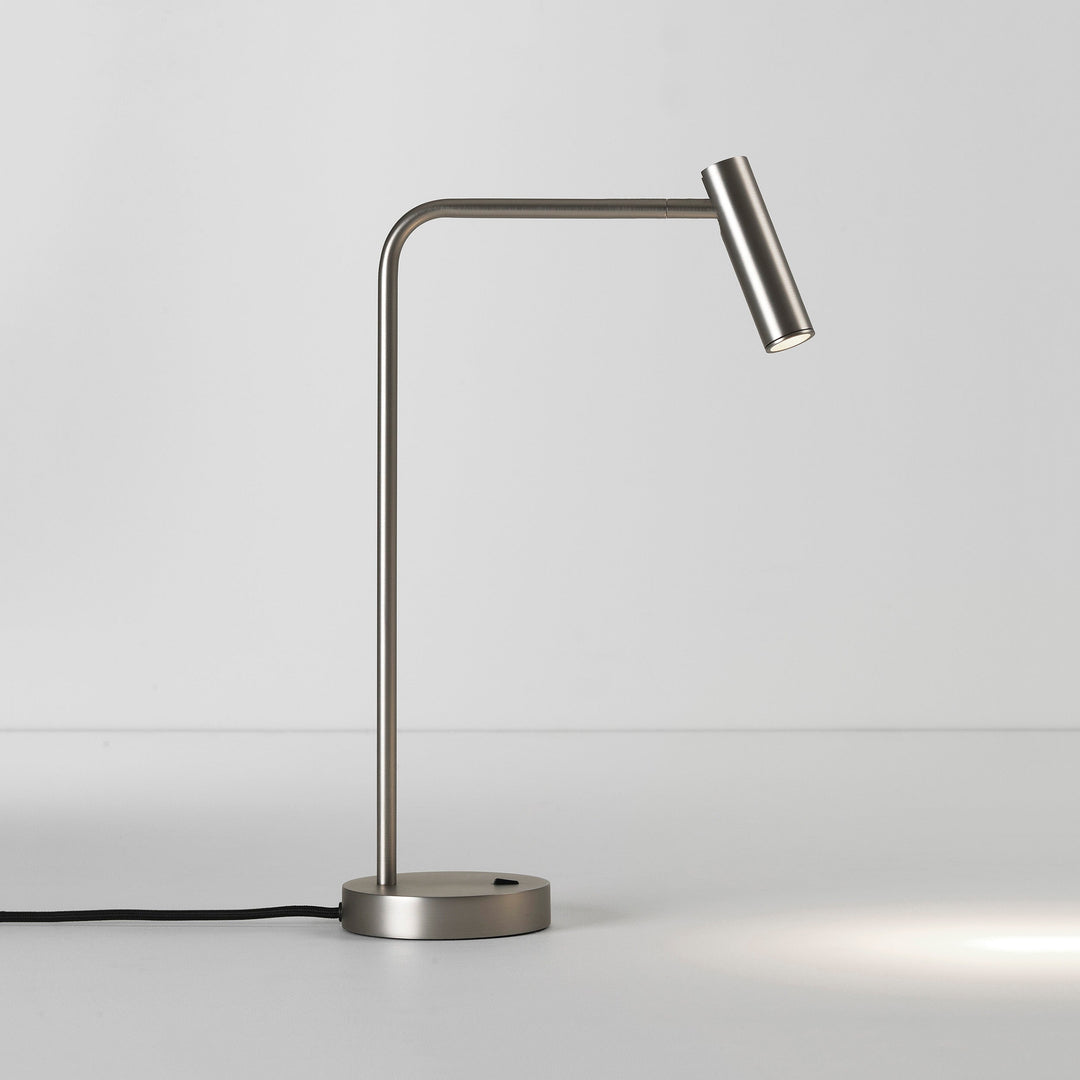 Enna Desk LED