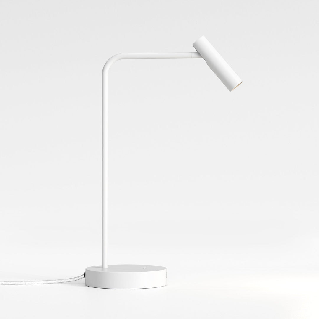 Enna Desk USB C
