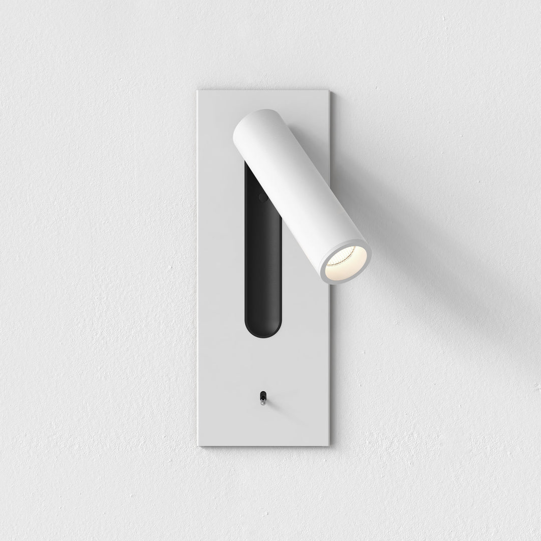 Fuse 3 Toggle Matt White & Gold (Made to Order)