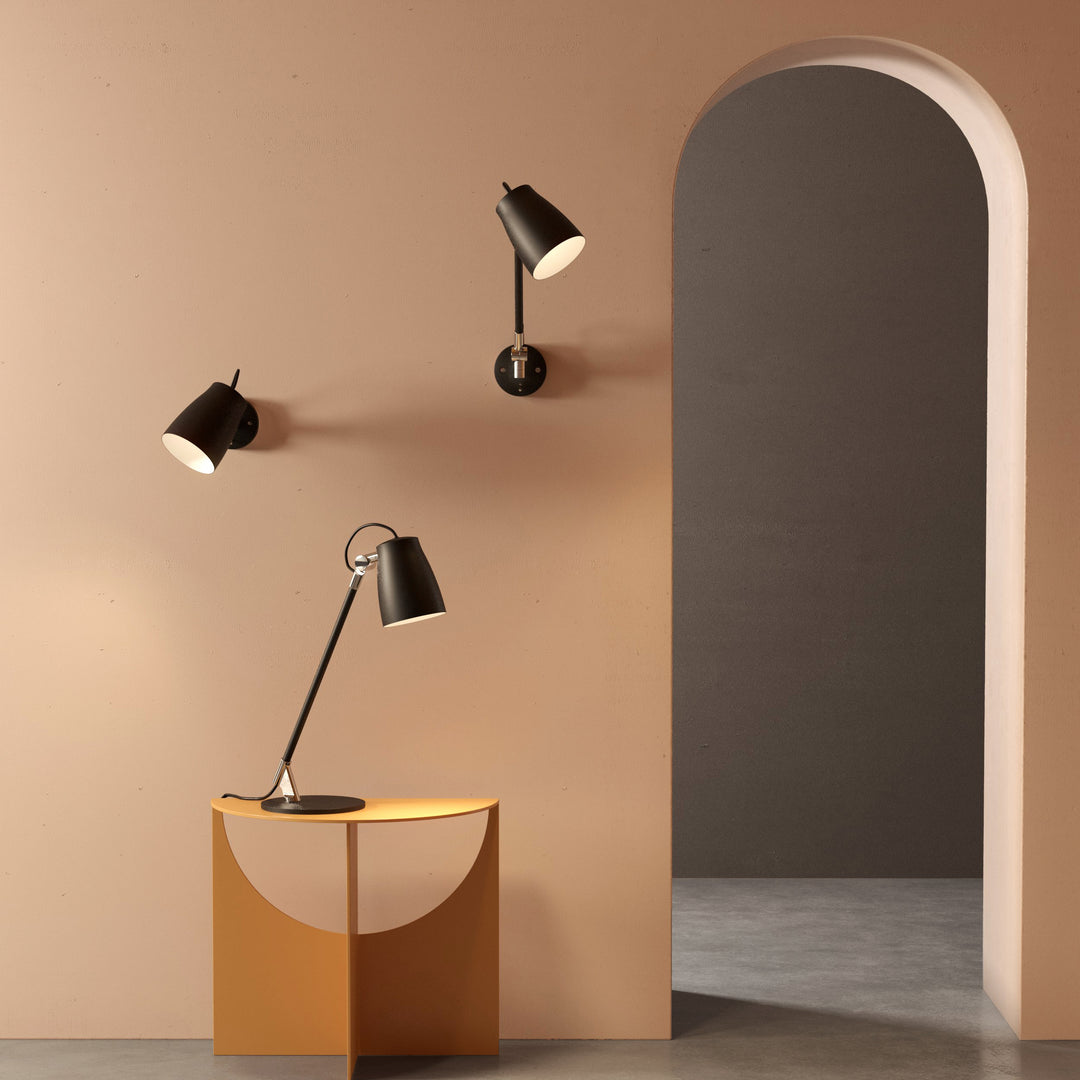 Atelier Wall