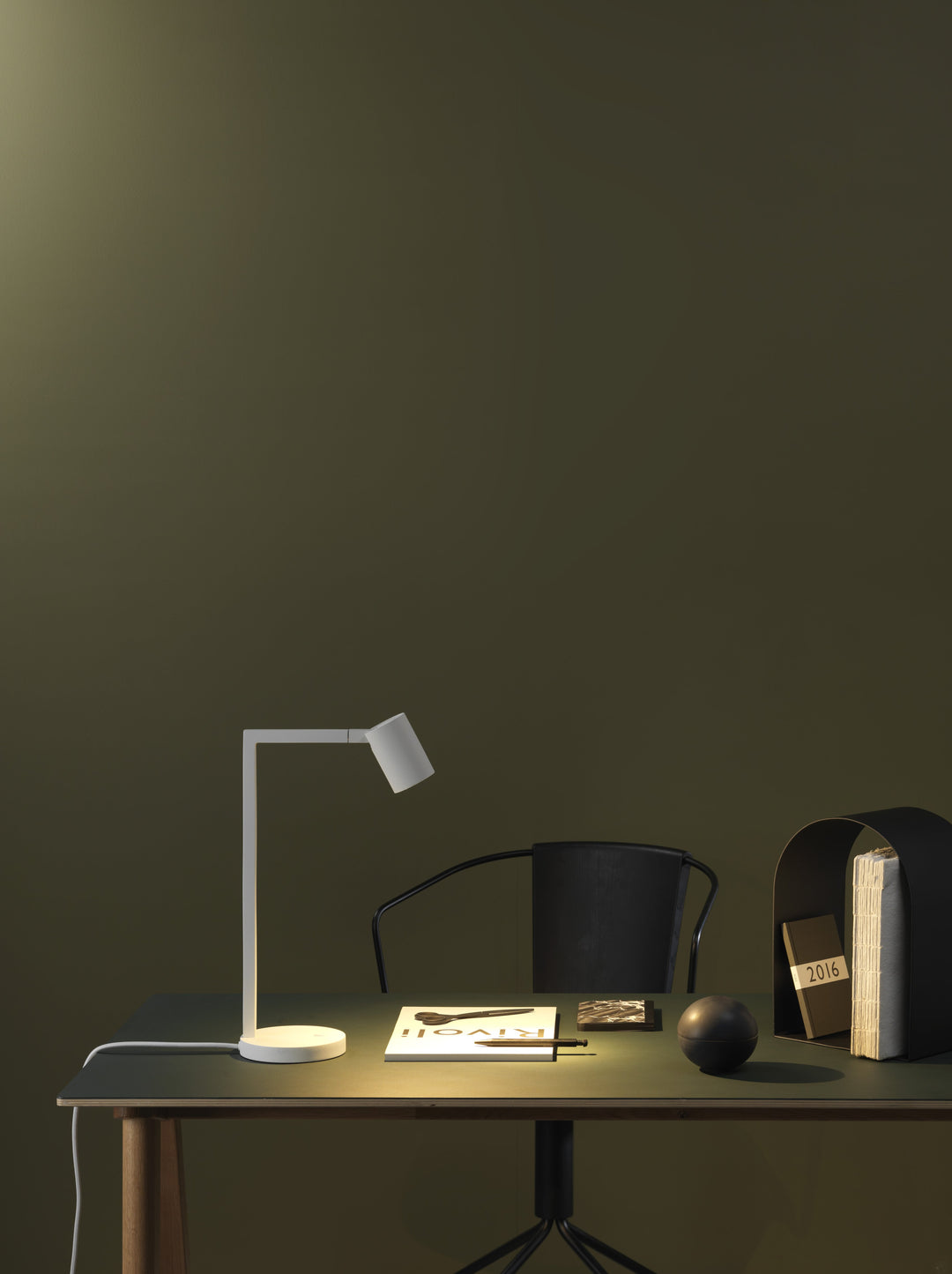 Ascoli Desk Matt White