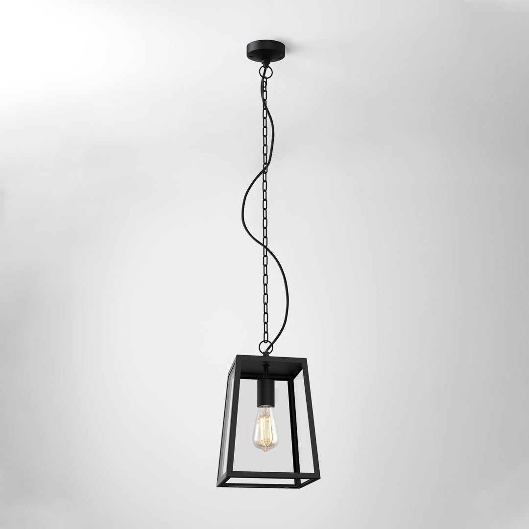 Calvi Pendant 305