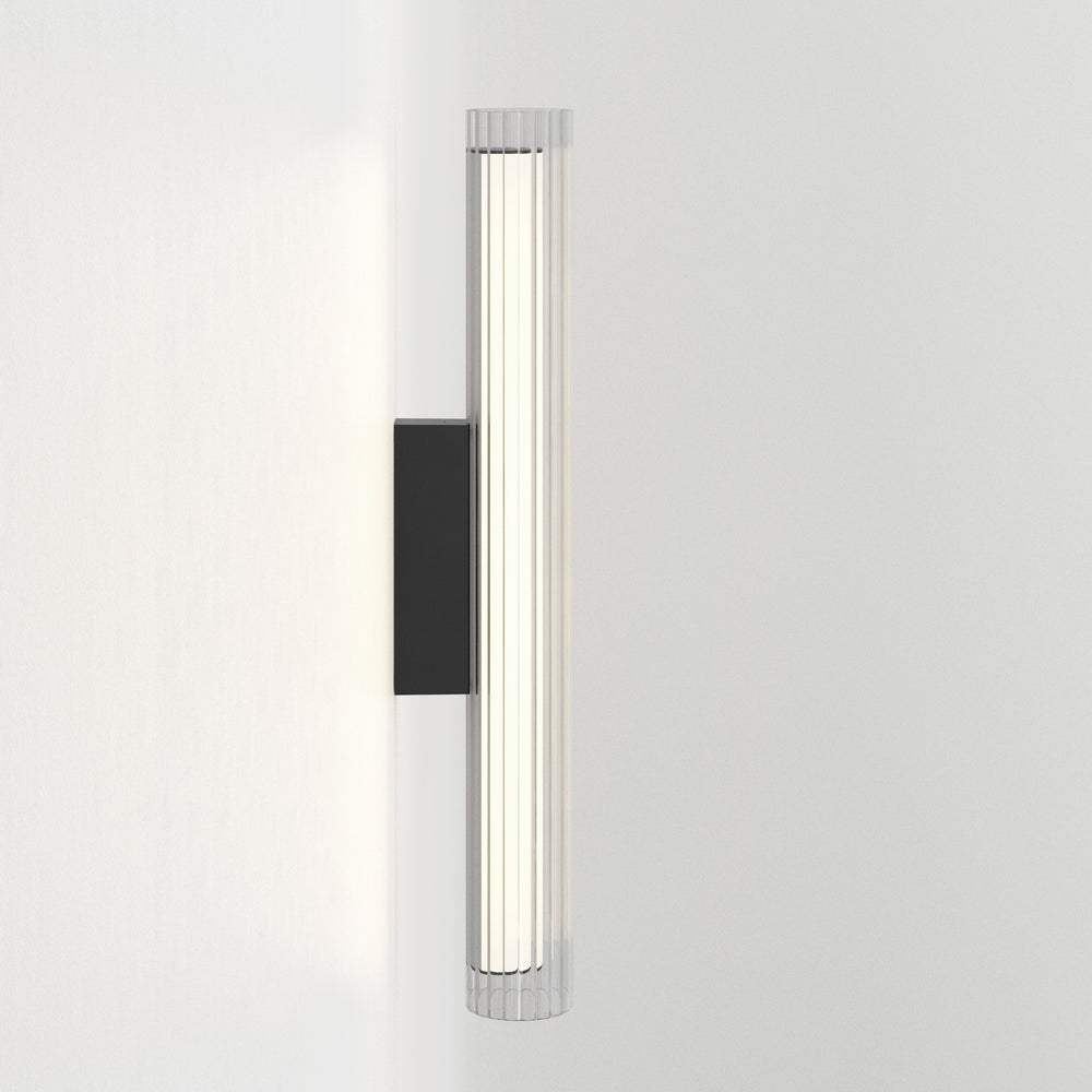 io 665 Matt Black