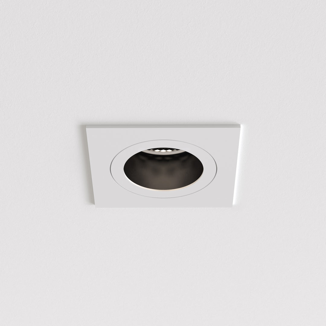 Pinhole Slimline Square Fixed Fire-Rated Ip65