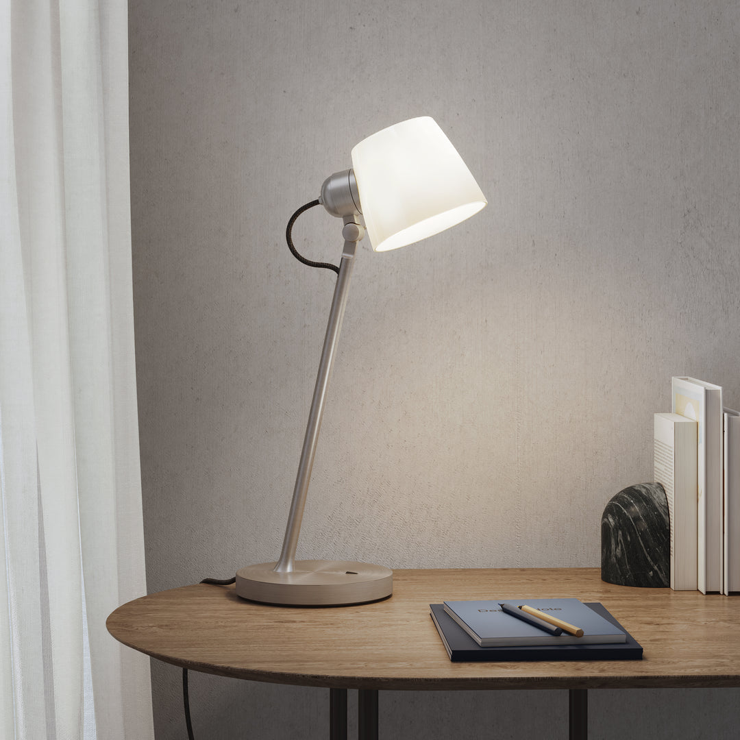 Imari Desk