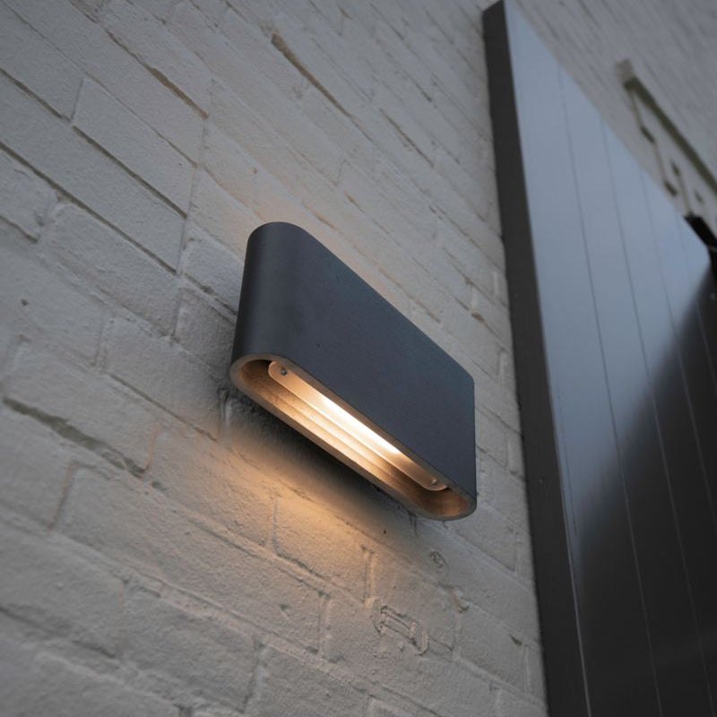 Solo Wall Exterior