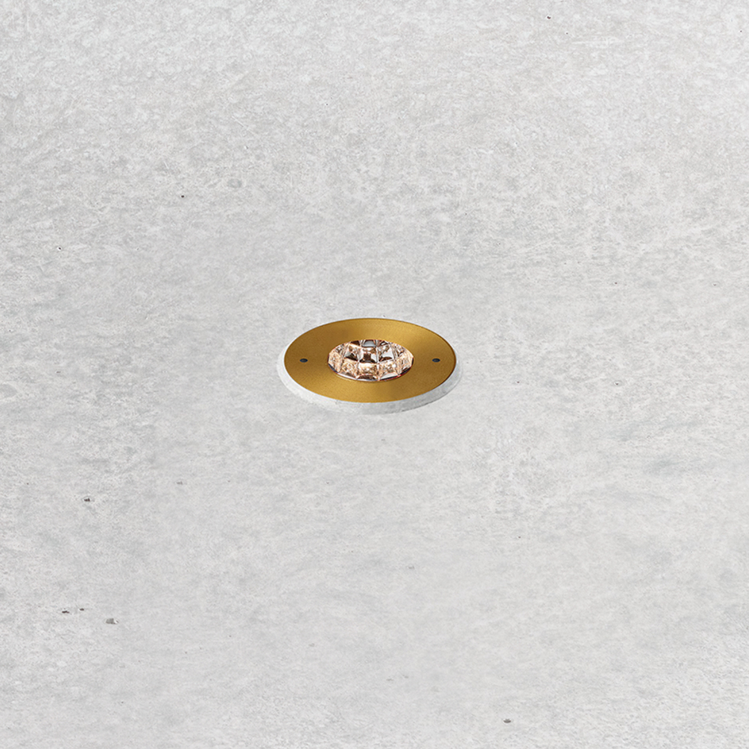 Dot 28