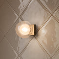 Perla Wall