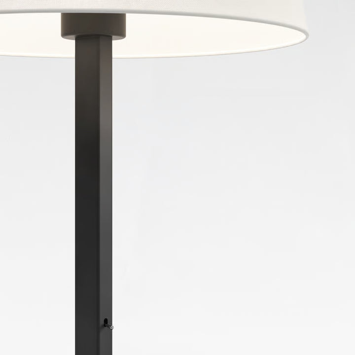 Beaumont Table
