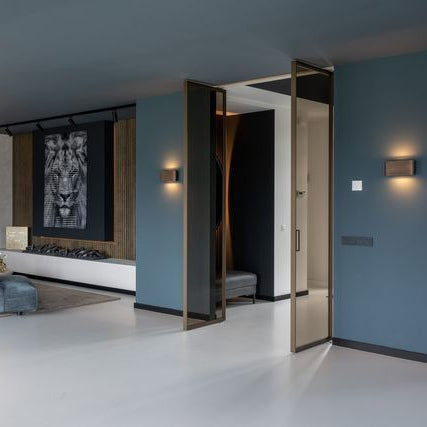 Solo Wall Interior