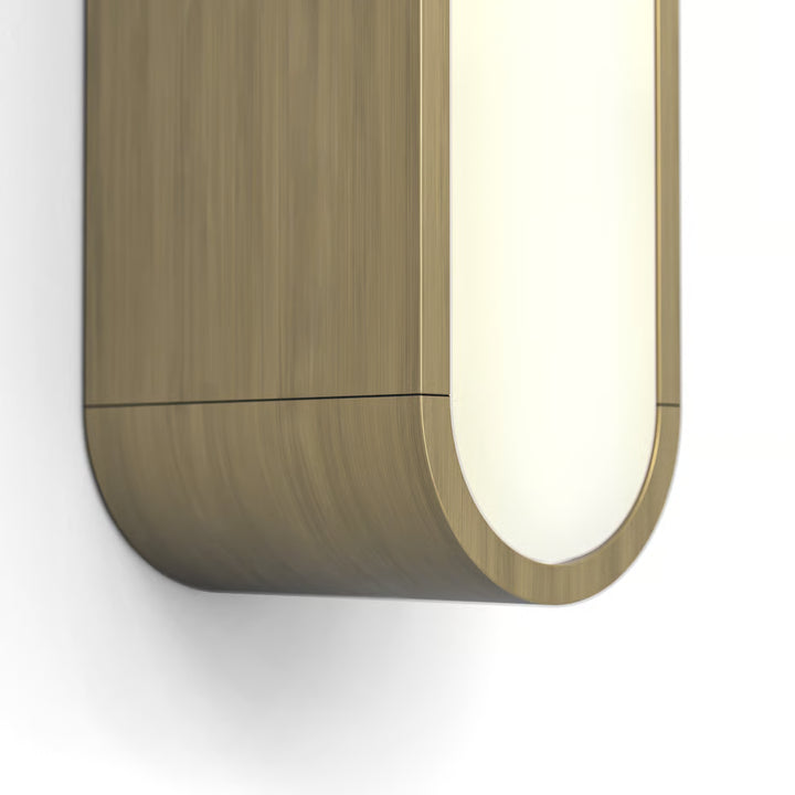 Atticus 900