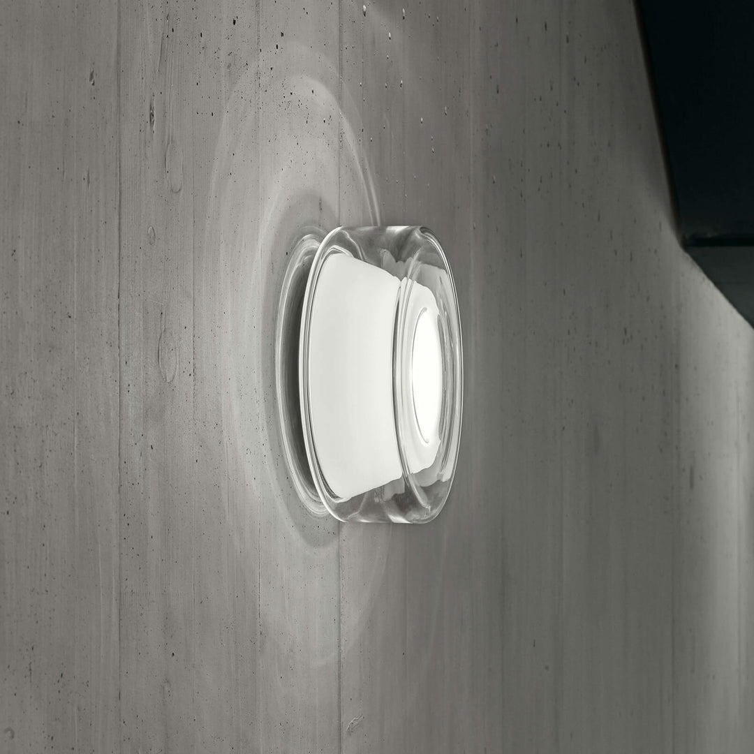 Curling Wall M
