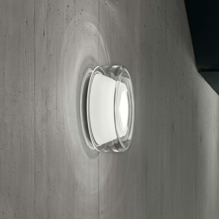 Curling Wall M