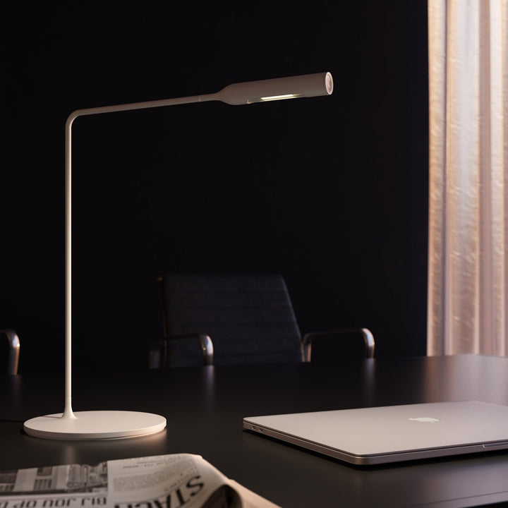 Flo Desk